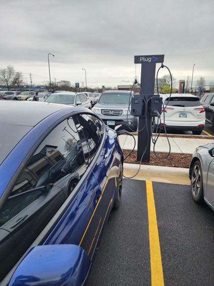 EV charger at Elk Grove Woods Plaza/Tensuke Market