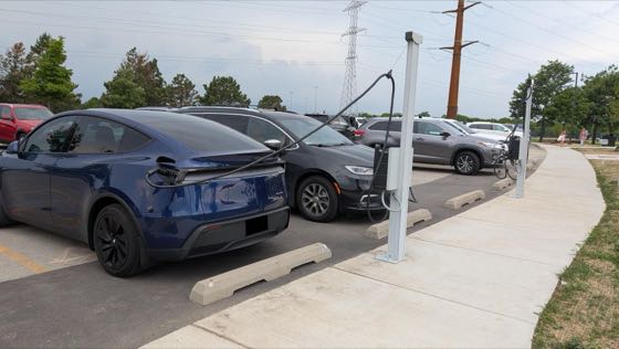 EV charger at Commissioners Park