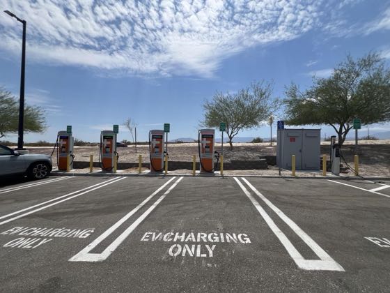 EV charger at Palm Desert Kohl's