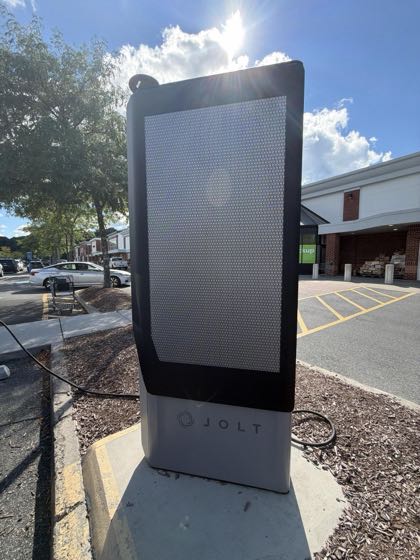 EV charger at Copps Hill Plaza - Stop & Shop