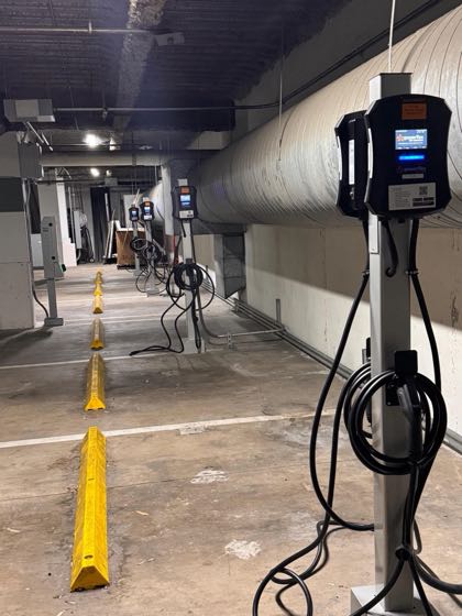 EV charger at UCSD - Torrey Pines Center South (1)
