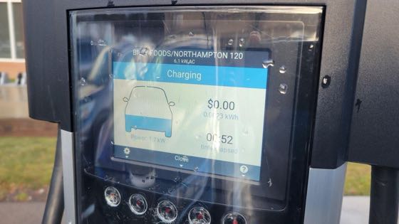 EV charger at Hamp Plaza - Big Y World Class Market (2)