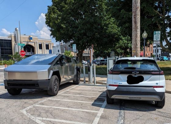 EV charger at Kosciusko County Courthouse