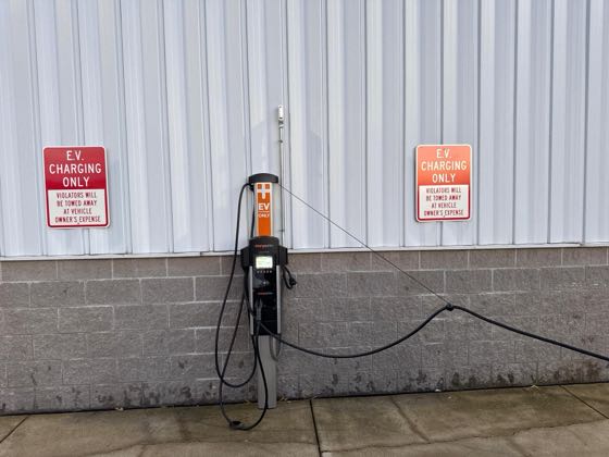 EV charger at 1921 Airport Dr Building