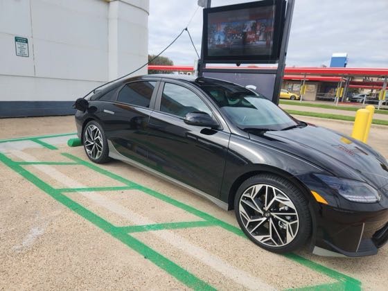 EV charger at Do So Shell