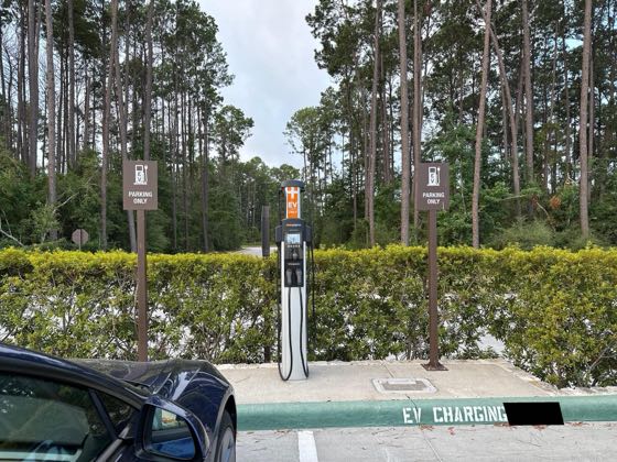 EV charger at Creekside Park West - Rise Soufflé