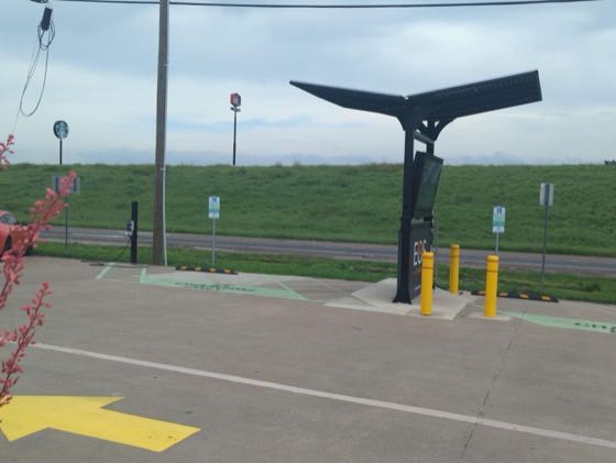 EV charger at Tiger Mart 32
