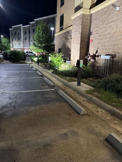 EV charger at Hampton Inn Jackson/Flowood (Airport Area) MS